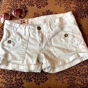 Size 5 White Jean Shorts by 1st Kiss